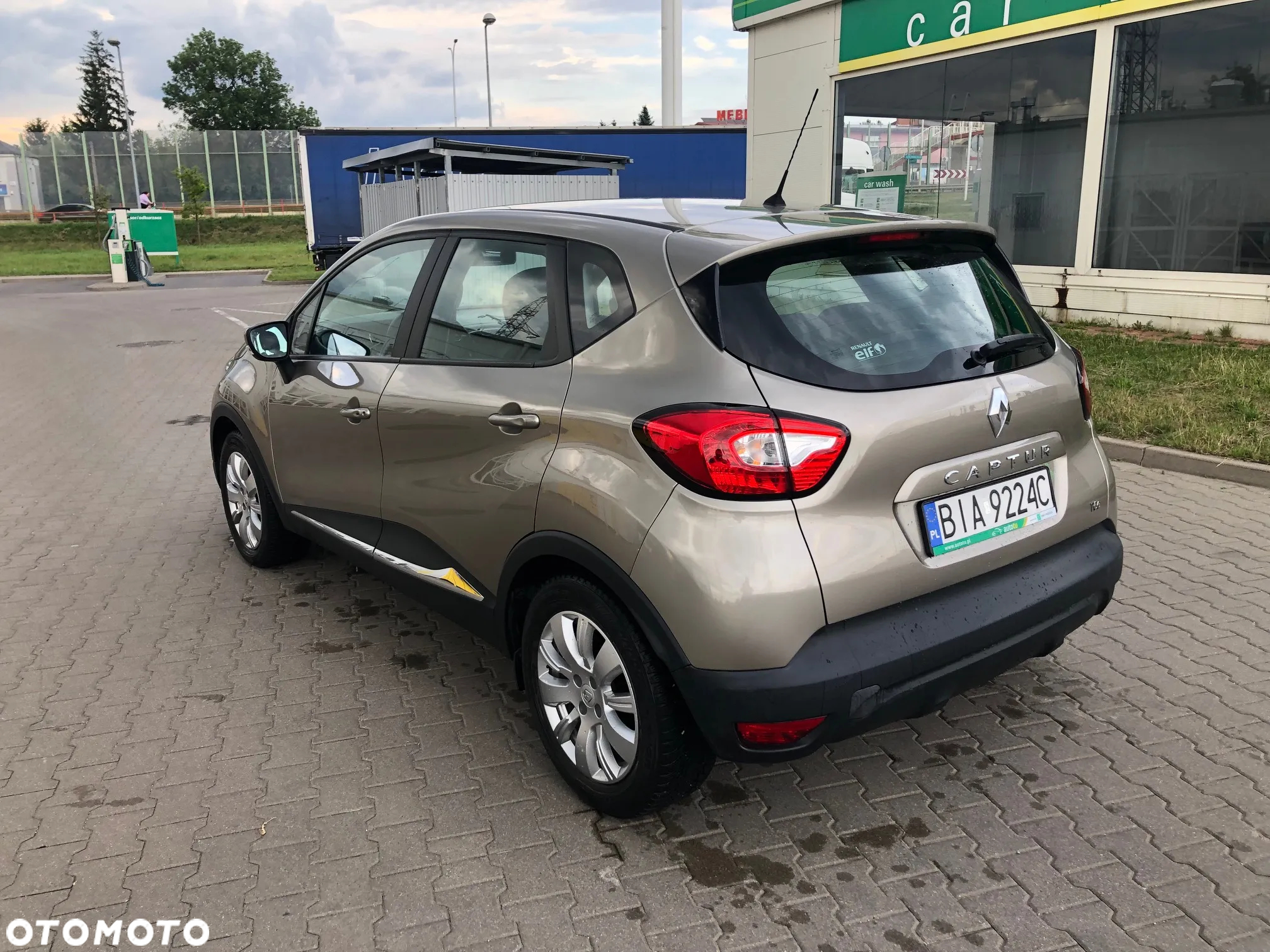 Renault Captur ENERGY TCe 120 EDC Dynamique - 3