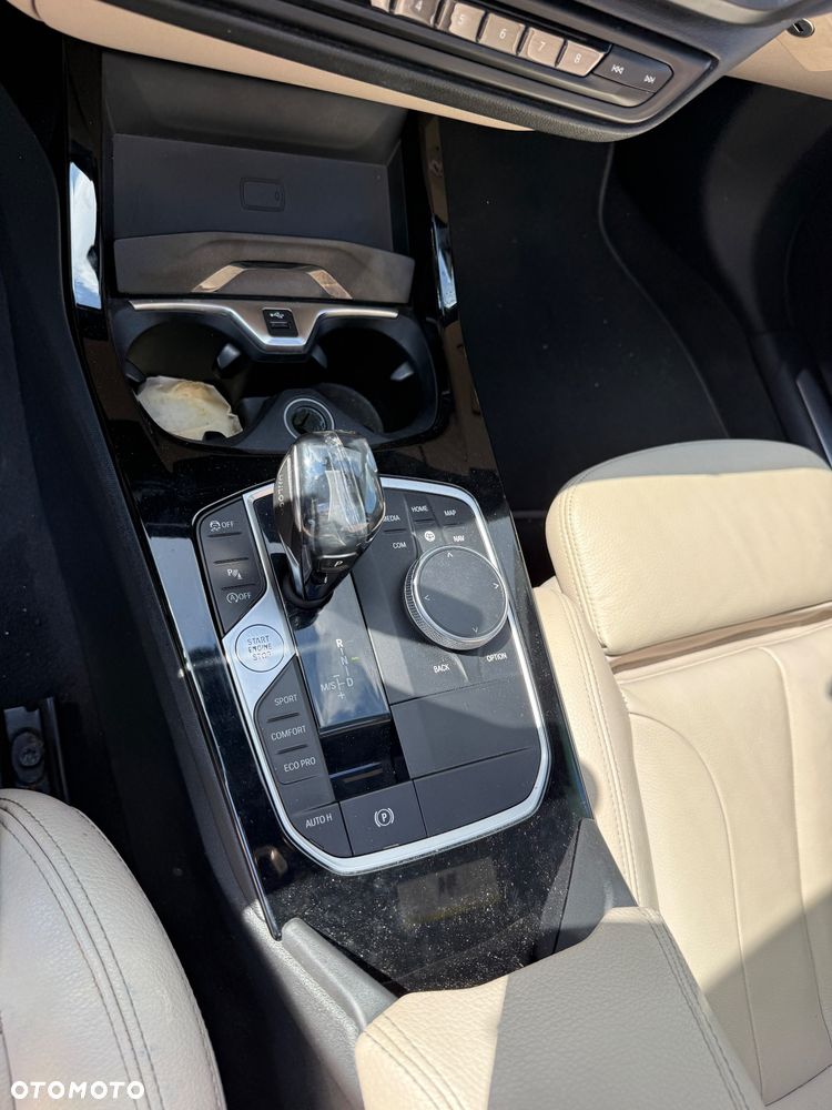 BMW Seria 2 225i xDrive Sport Line - 28