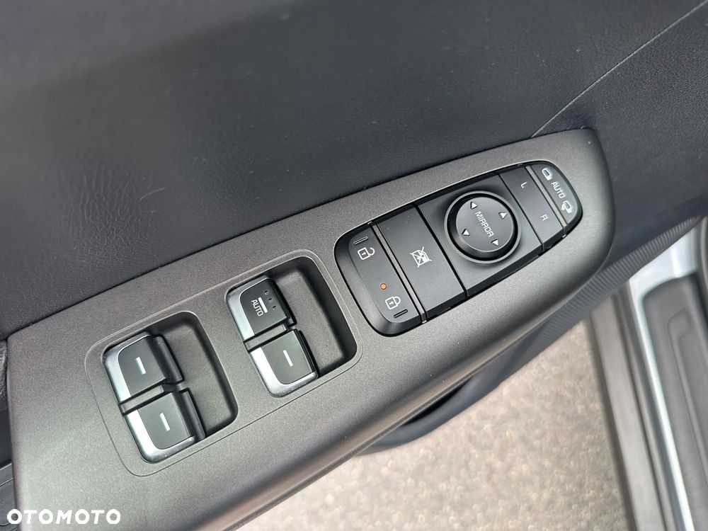 Kia Sportage 1.6 CRDI AWD GT LINE - 29