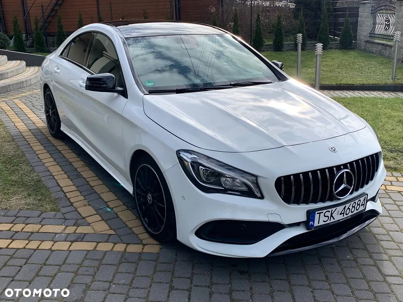 Mercedes-Benz CLA 180 AMG Line - 12