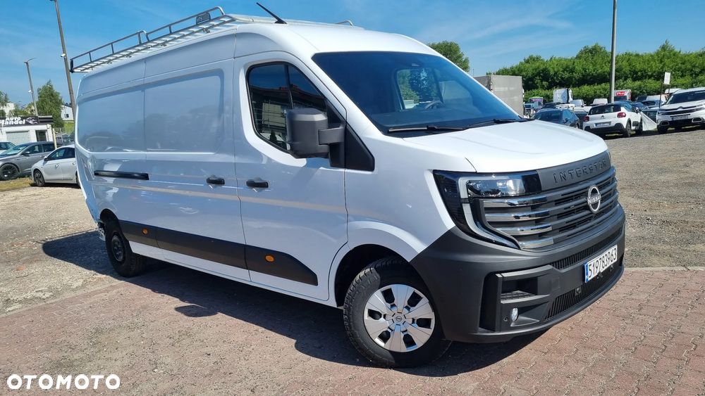 Nissan INTERSTAR - 8