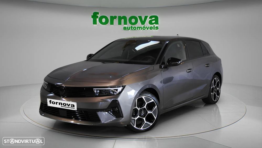 Opel Astra 1.2 T GS Line Aut. - 1