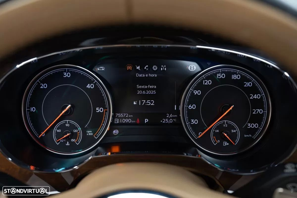 Bentley Bentayga V8 - 26