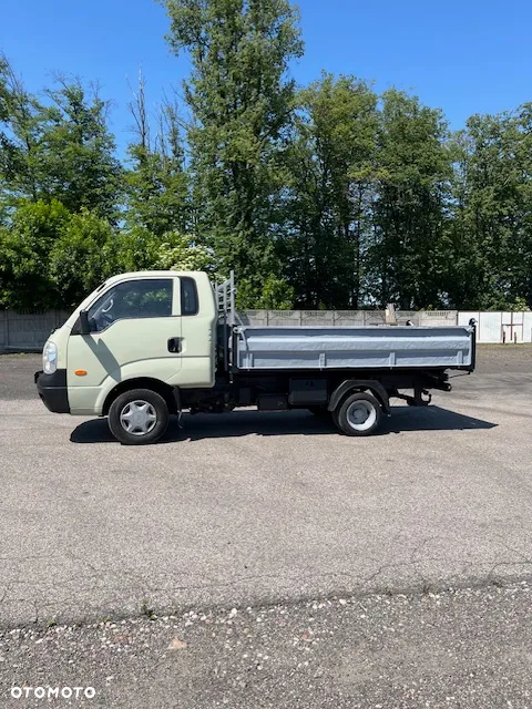 Kia K2500-NW - 2