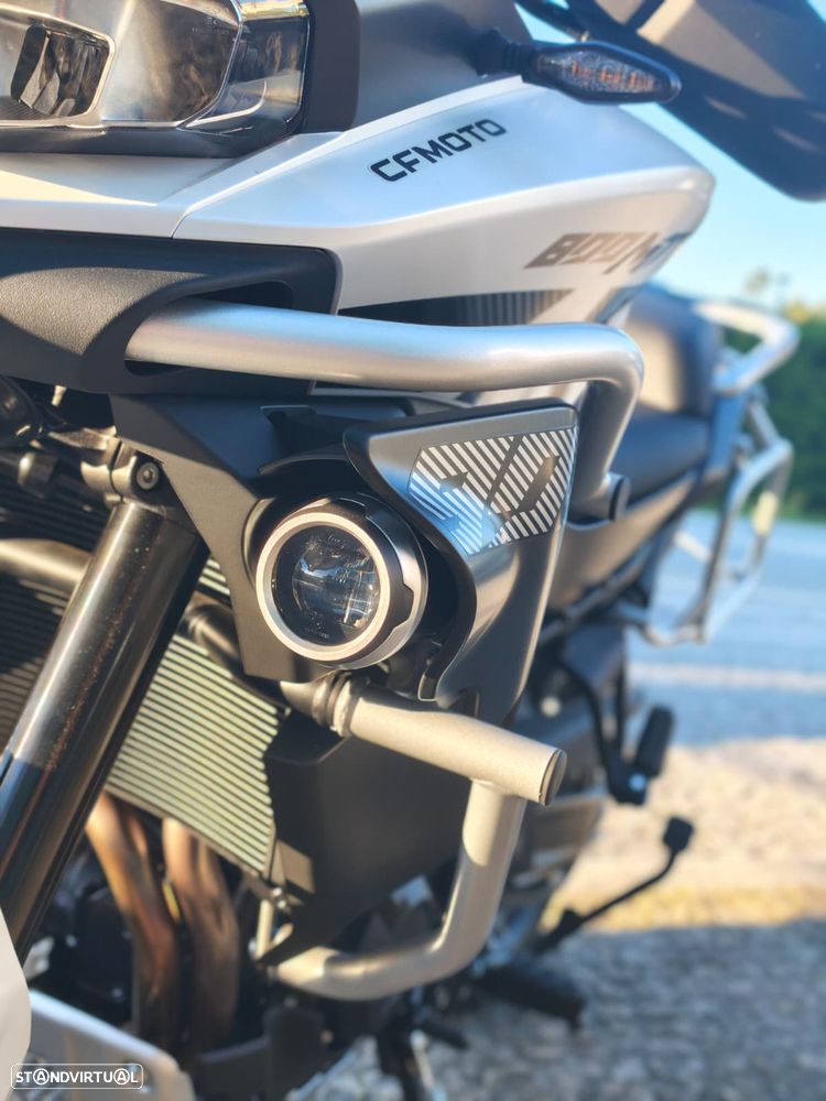 CF Moto 800MT ES - 3