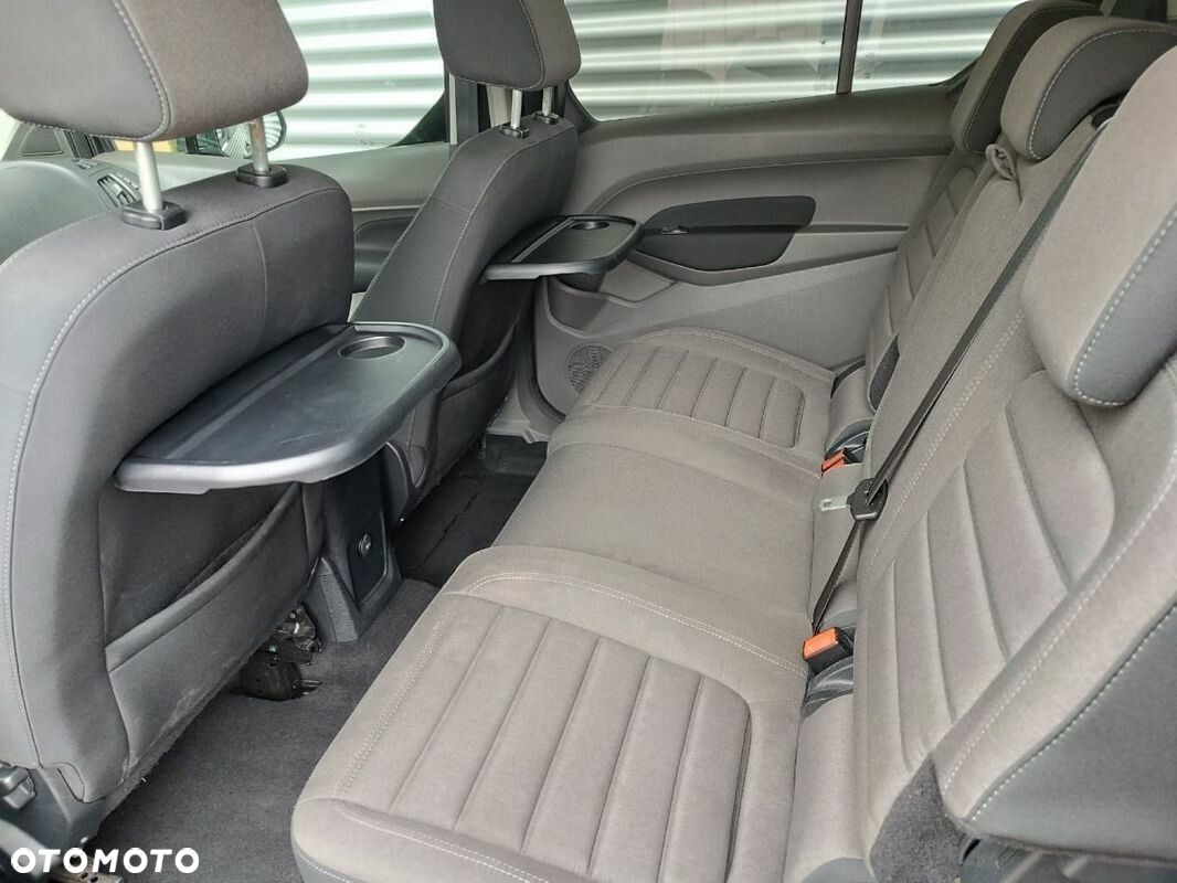 Ford Tourneo Connect - 29