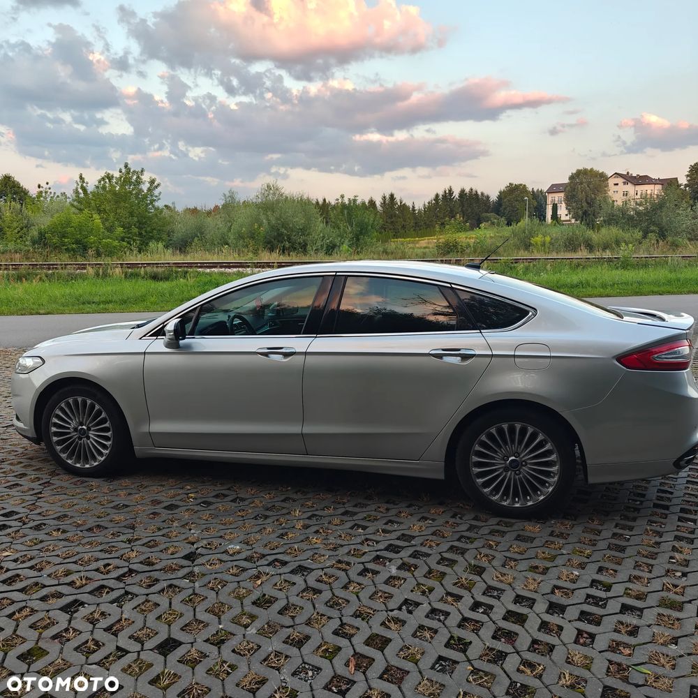 Ford Fusion 2.0 EcoBoost Titanium - 6