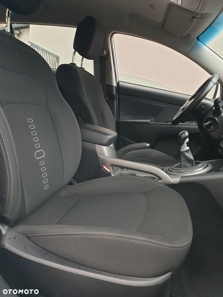 Kia Sportage 1.6 GDI Business Line L 2WD - 30