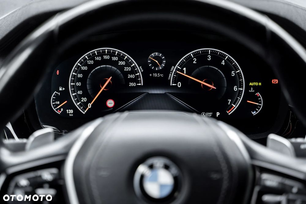 BMW 6GT 640i xDrive Luxury Line sport - 18