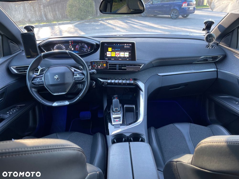 Peugeot 3008 1.5 BlueHDi Active Pack S&S EAT8 - 4