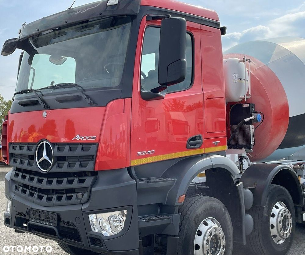 Mercedes-Benz Arocs 3240 8x4 - 2