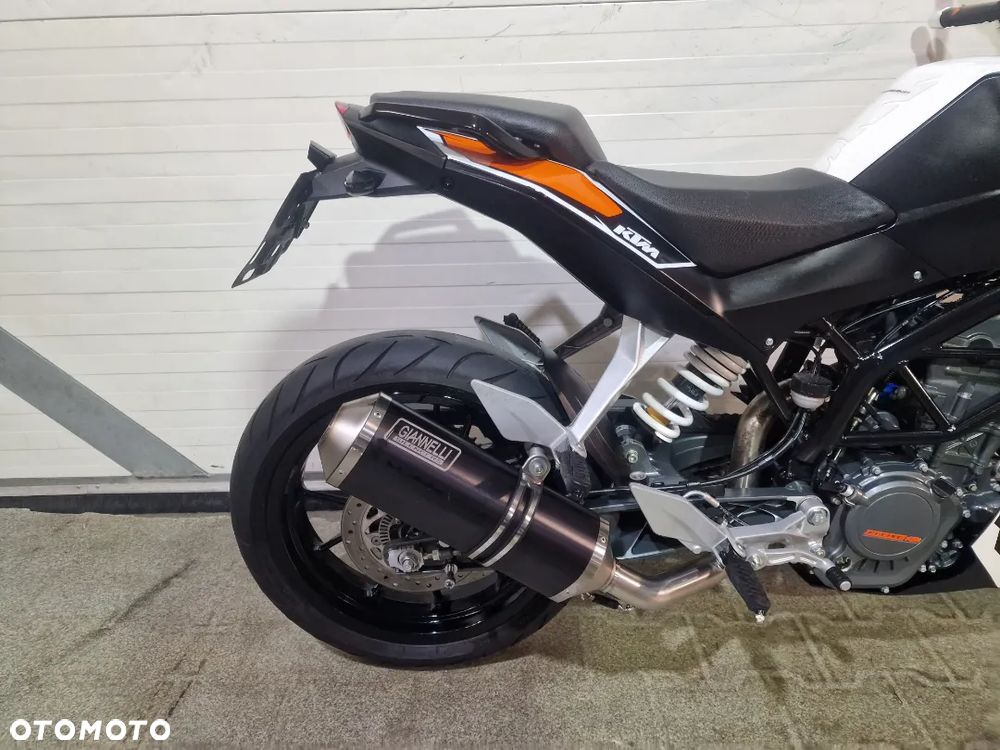 KTM Duke - 20