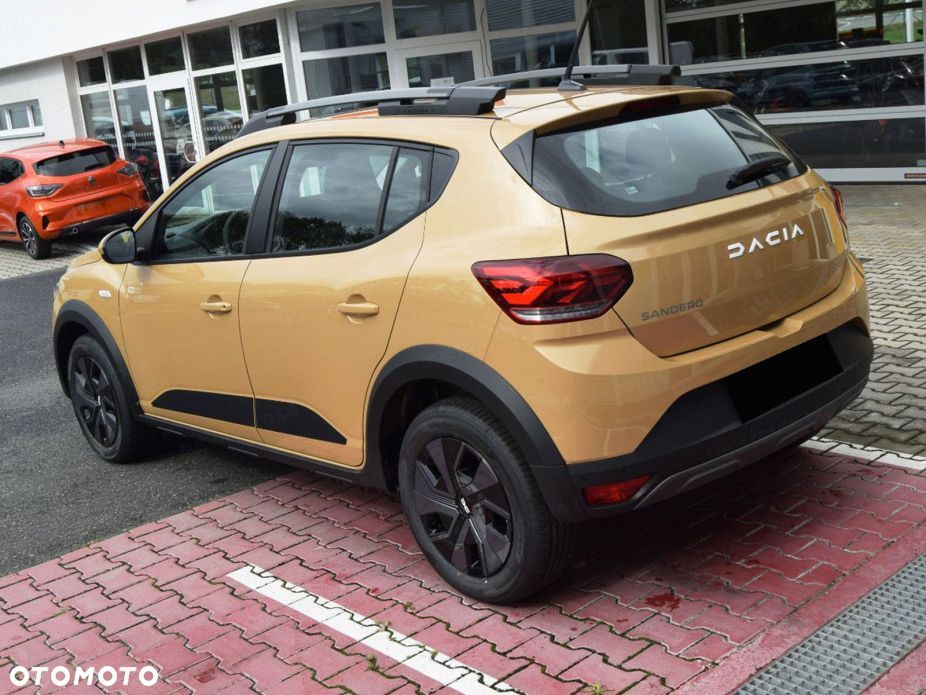 Dacia Sandero - 5
