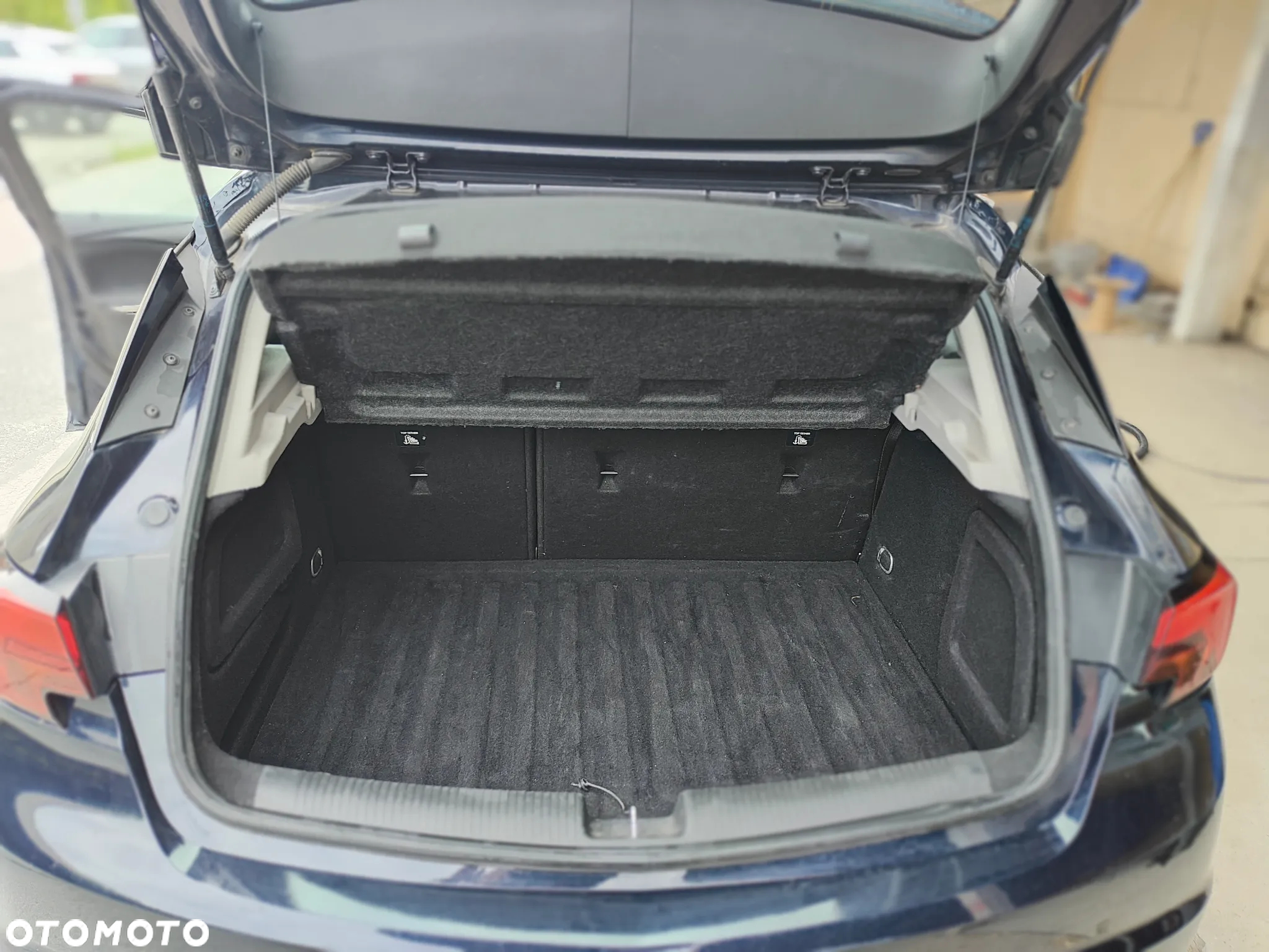 Opel Astra V 1.4 T Enjoy S&S - 10