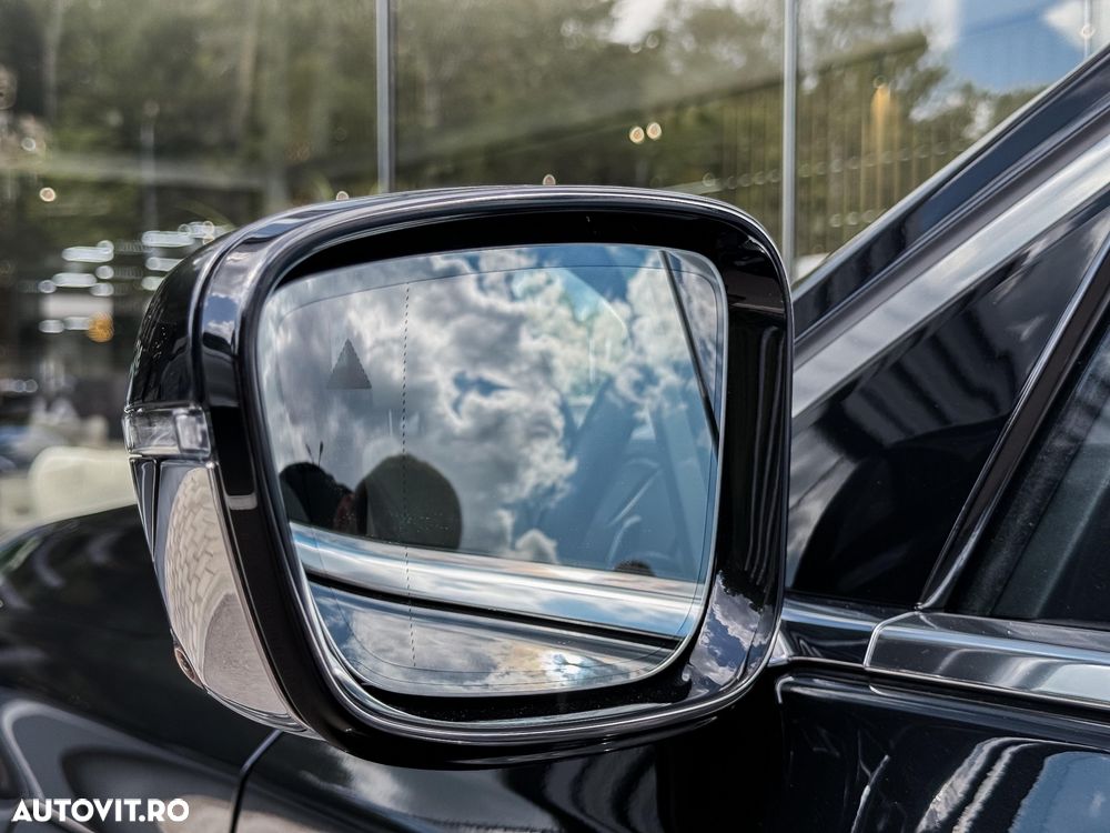 BMW Seria 7 745Le xDrive AT PHEV - 35