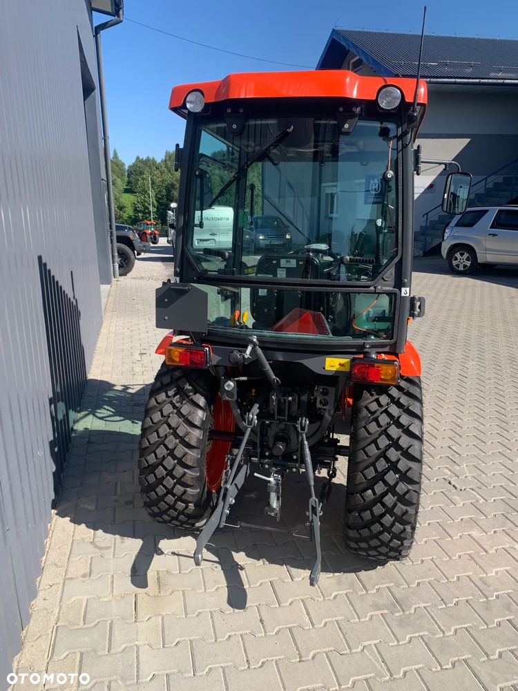 Kubota B2231 - 5