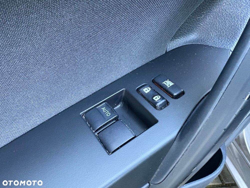 Toyota Auris 1.6 Active - 18