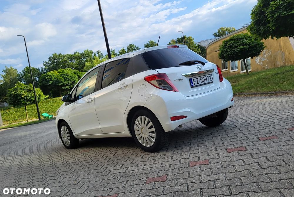 Toyota Yaris 1.0 Life - 5