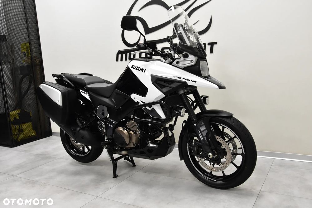 Suzuki DL - 5