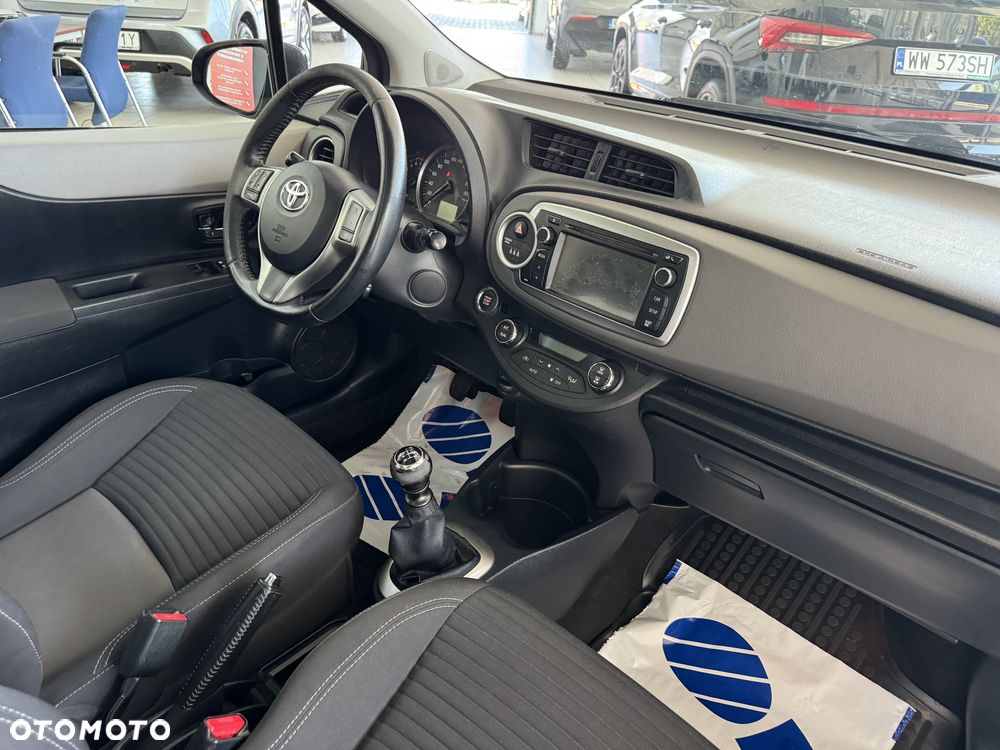 Toyota Yaris 1.33 Prestige - 19