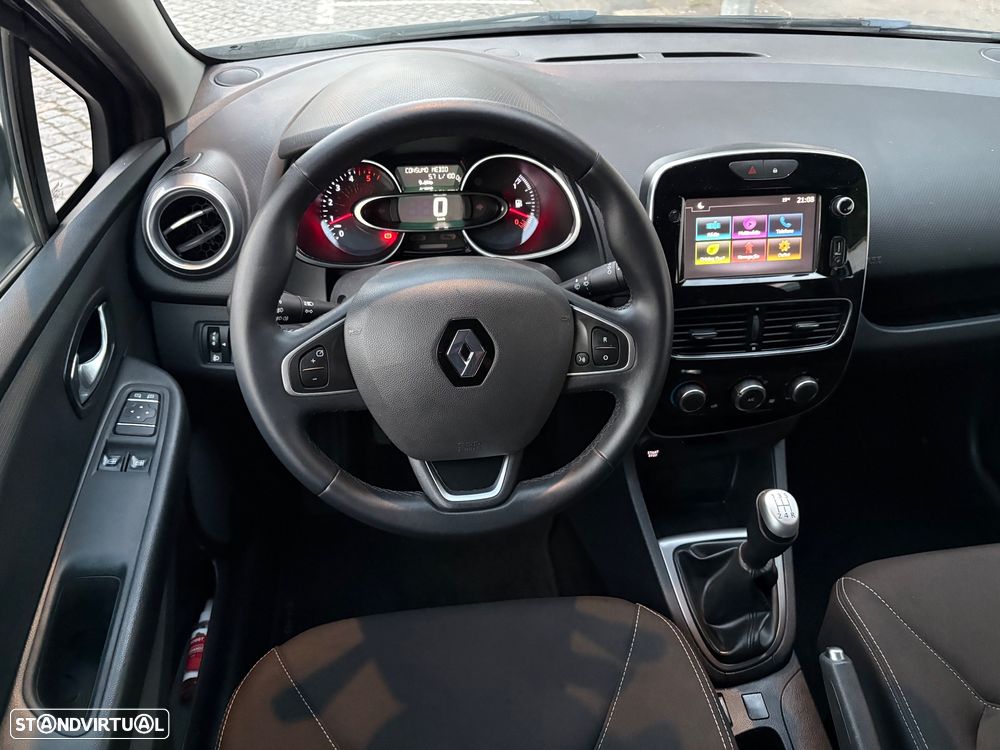 Renault Clio 1.5 dCi Limited EDition - 10