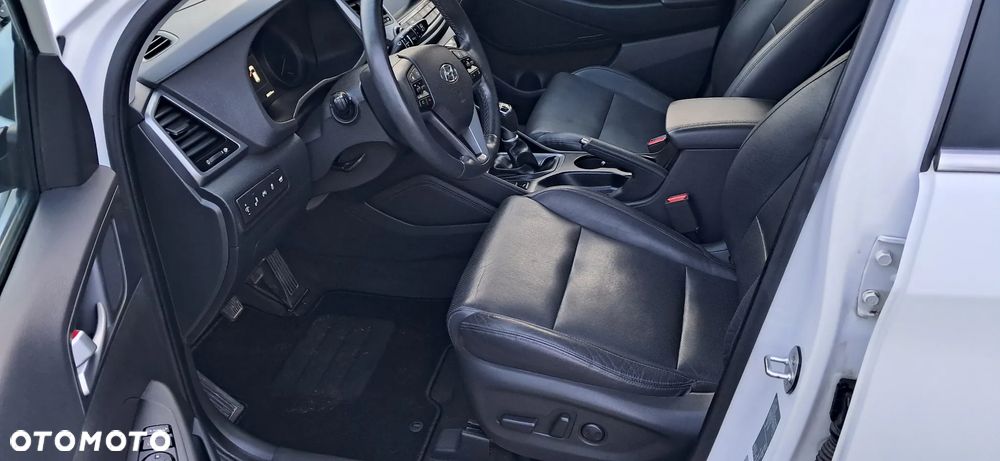 Hyundai Tucson 1.6 Turbo 4WD Premium - 14