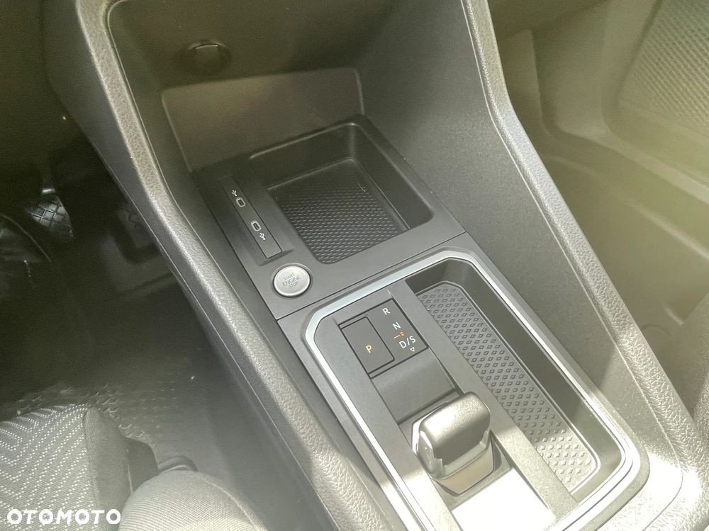 Ford Transit Connect - 26