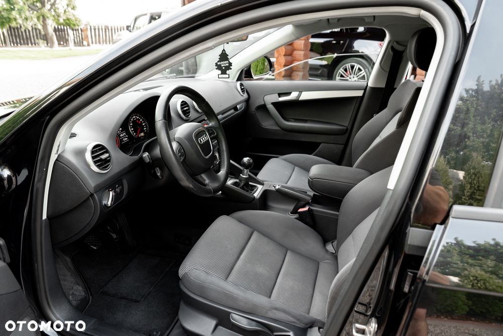Audi A3 Sportback 2.0 TDI Attraction - 18