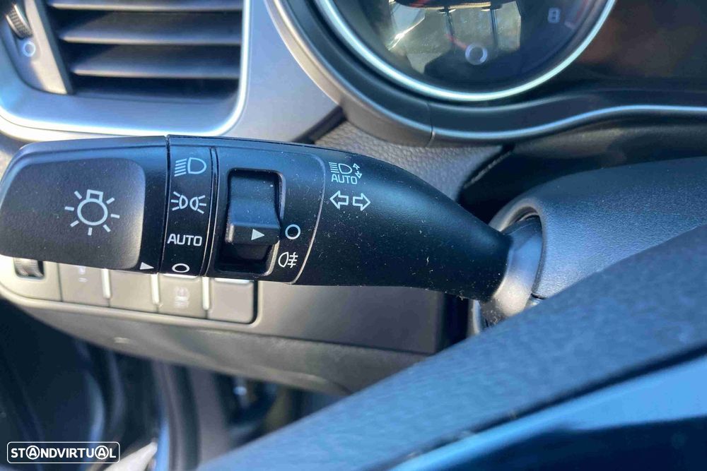 Kia XCeed 1.0 T-GDI Dynamic - 22