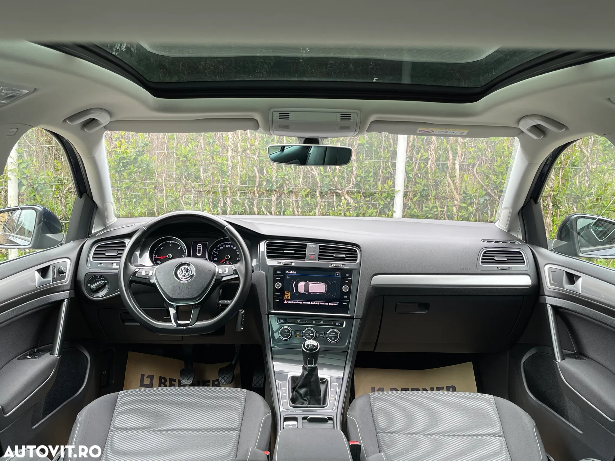 Volkswagen Golf 1.6 TDI Comfortline - 20