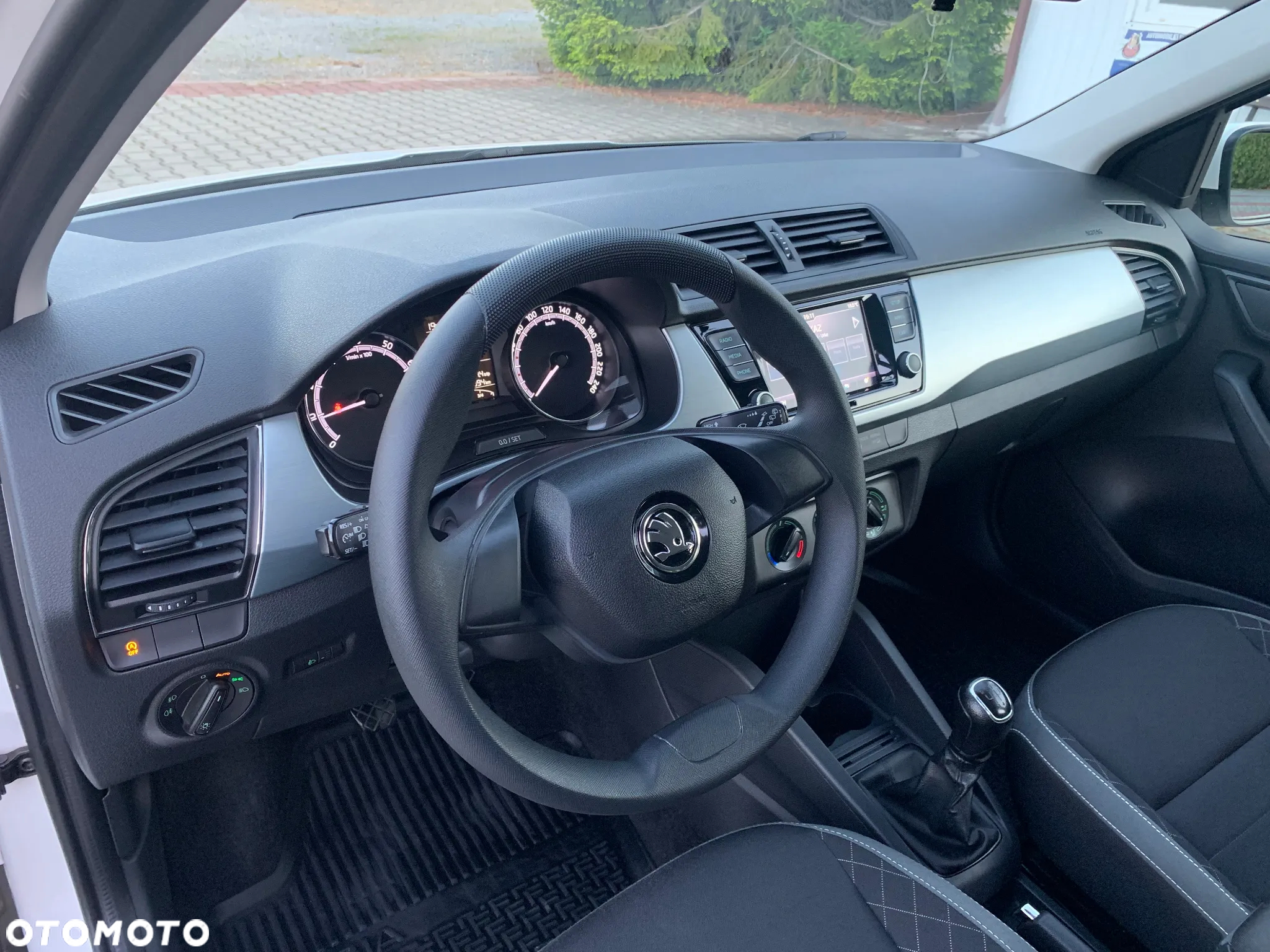 Skoda Fabia 1.0 TSI Ambition - 12