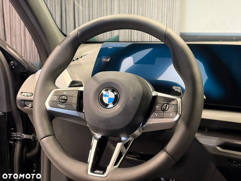 BMW Seria 1 120 mHEV - 14