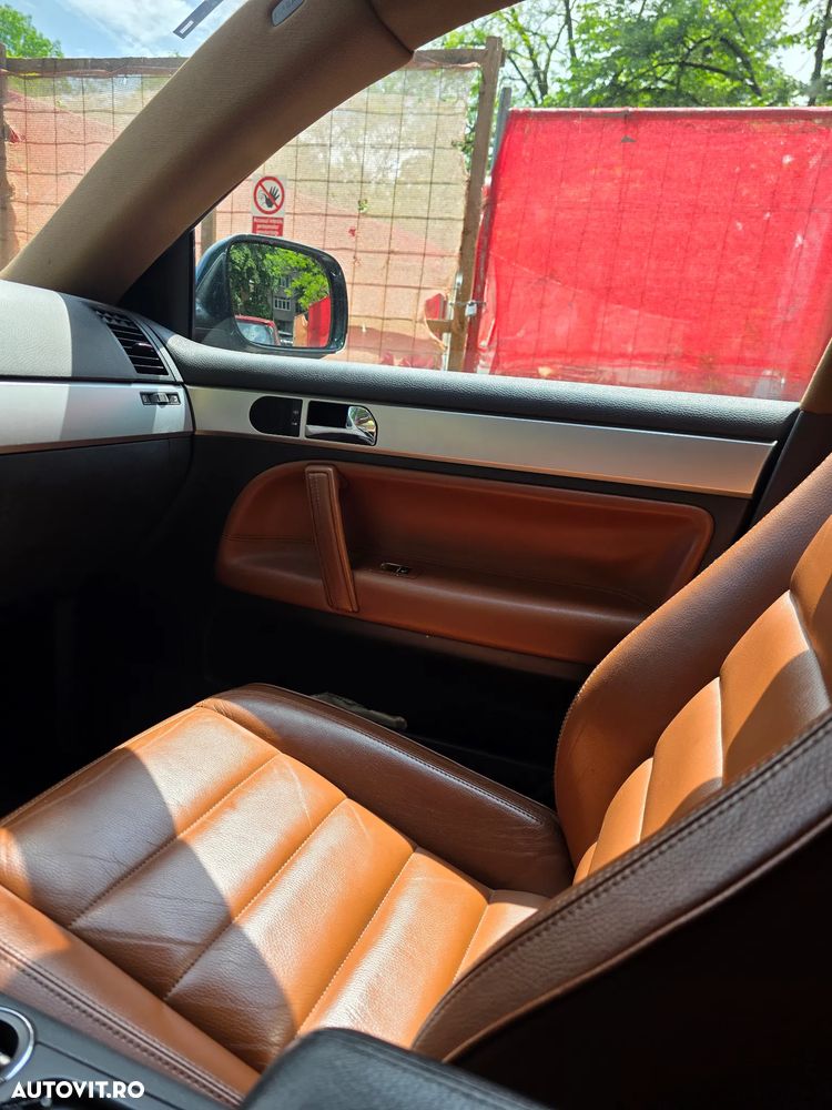 Volkswagen Touareg 3.2 V6 Automatik - 14