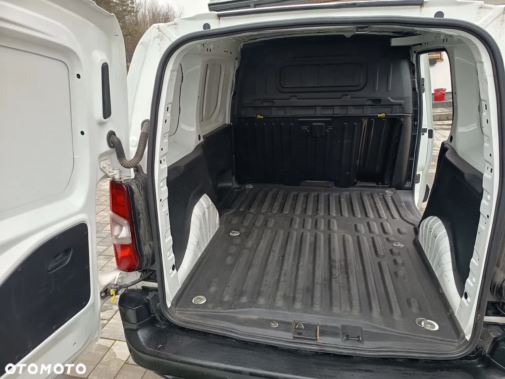 Citroën BERLINGO - 9