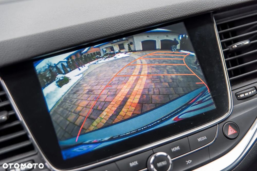 Opel Astra 1.4 Turbo Dynamic - 32