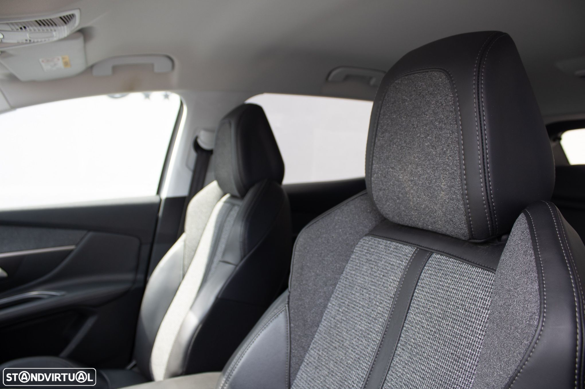 Peugeot 3008 1.6 BlueHDi Allure EAT6 J18 - 14