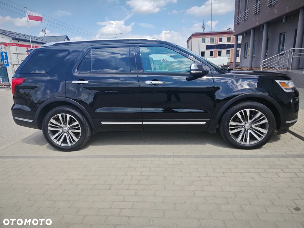 Ford Explorer - 11
