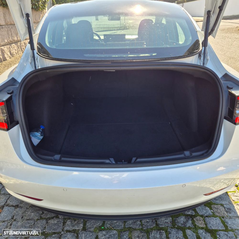 Tesla Model 3 Long Range Tração Integral - 38