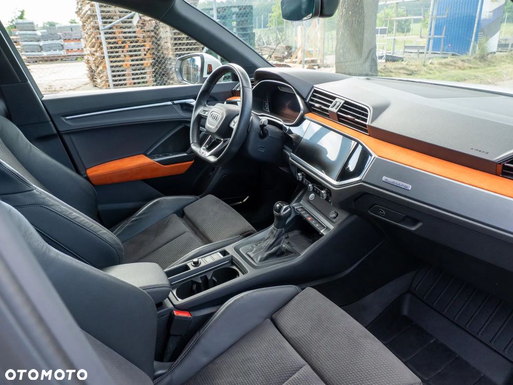 Audi Q3 45 TFSI Quattro S tronic S line - 9