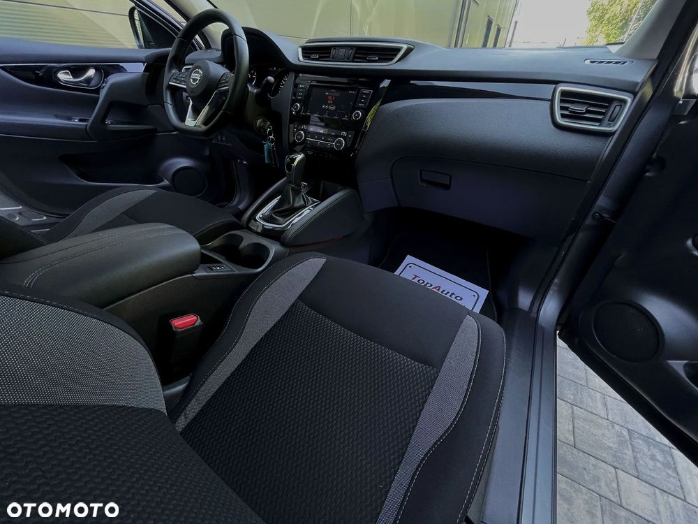 Nissan Qashqai - 17