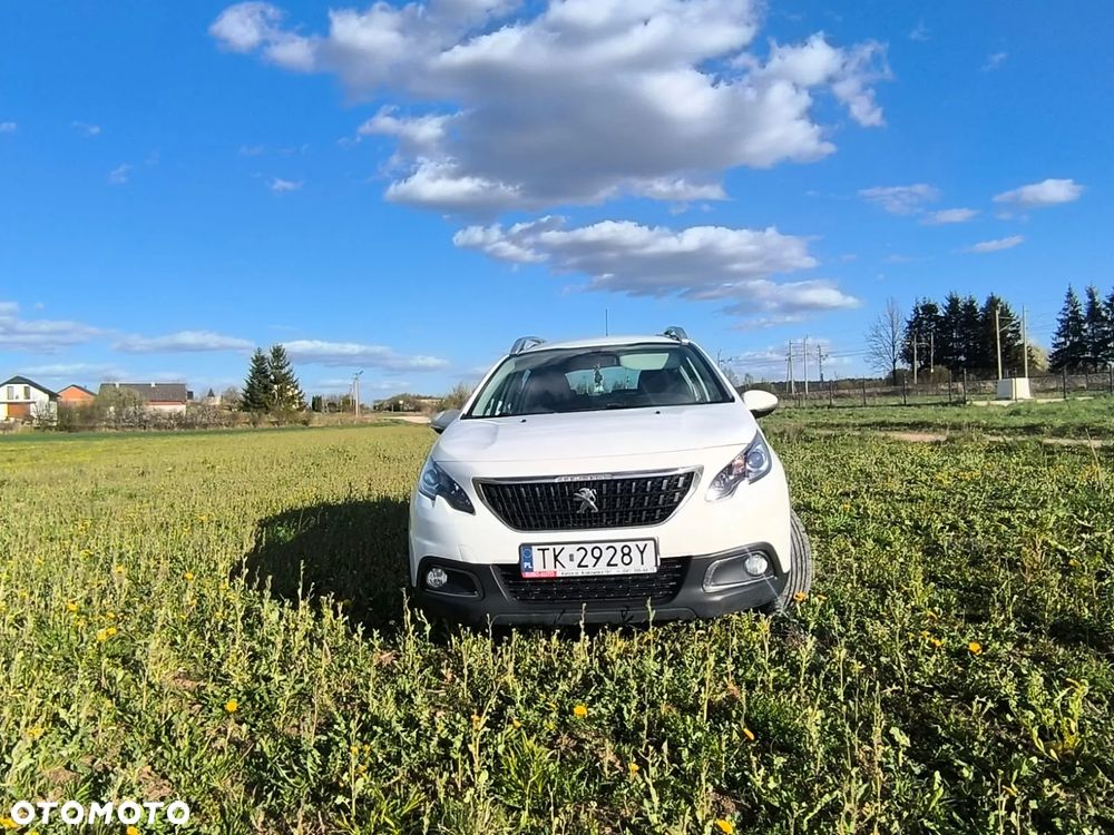 Peugeot 2008 BlueHDi 100 STOP & START Style - 3