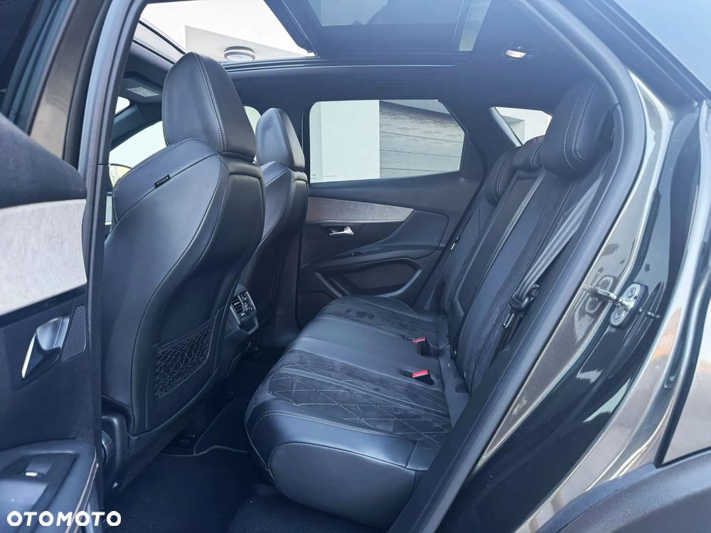 Peugeot 3008 2.0 BlueHDi GT S&S EAT8 - 8