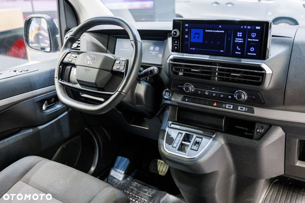 Toyota Proace Verso - 8