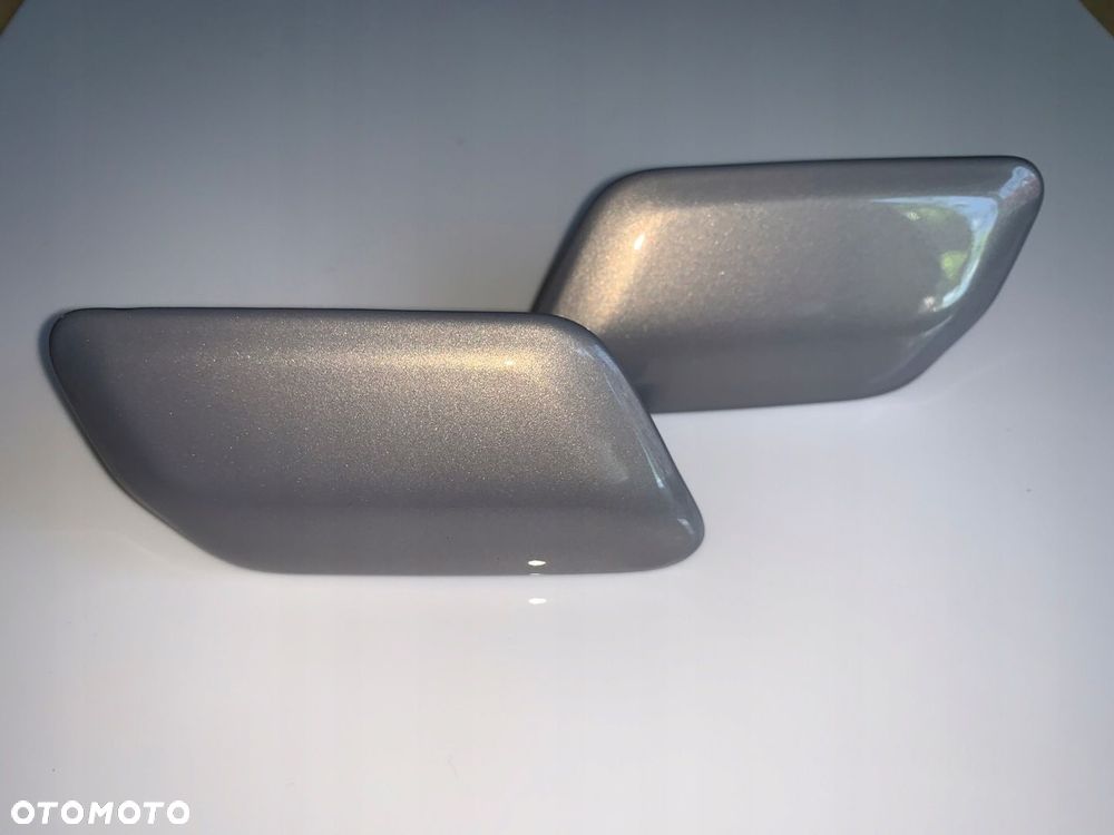 ZAŚLEPKA SPRYSKIWACZA LAMP FORD FOCUS C-MAX KOLORY - 1