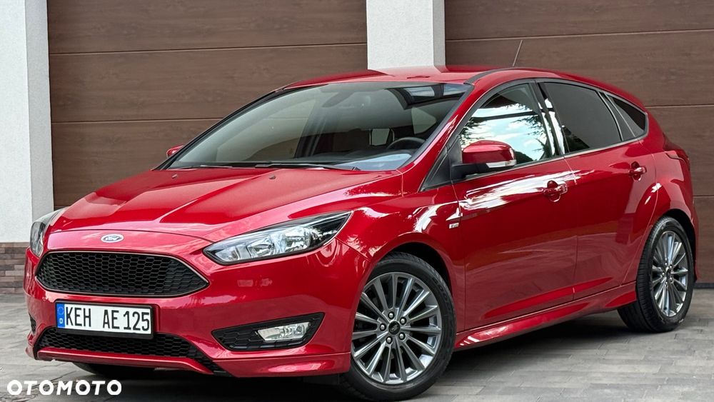 Ford Focus 1.0 EcoBoost Start-Stopp-System ST-LINE DESIGN - 9
