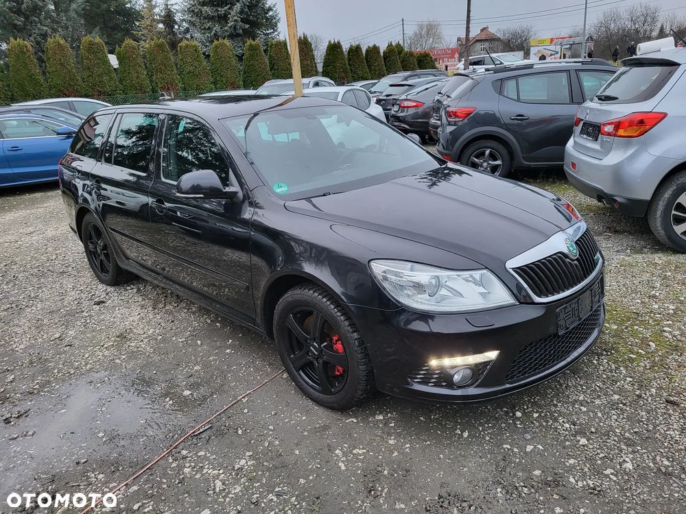 Skoda Octavia 2.0 TDI DPF RS DSG - 2