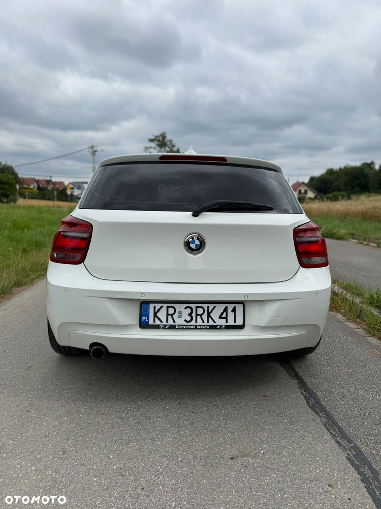 BMW Seria 1 116d - 5