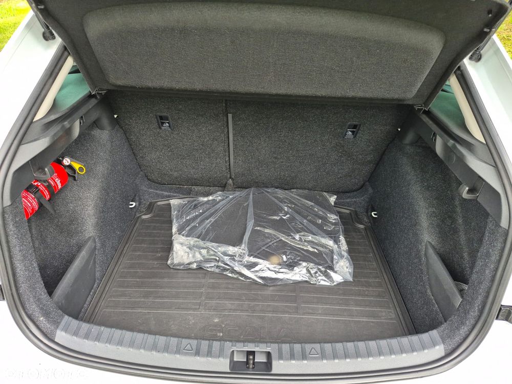 Skoda Scala 1.0 TSI Selection - 27