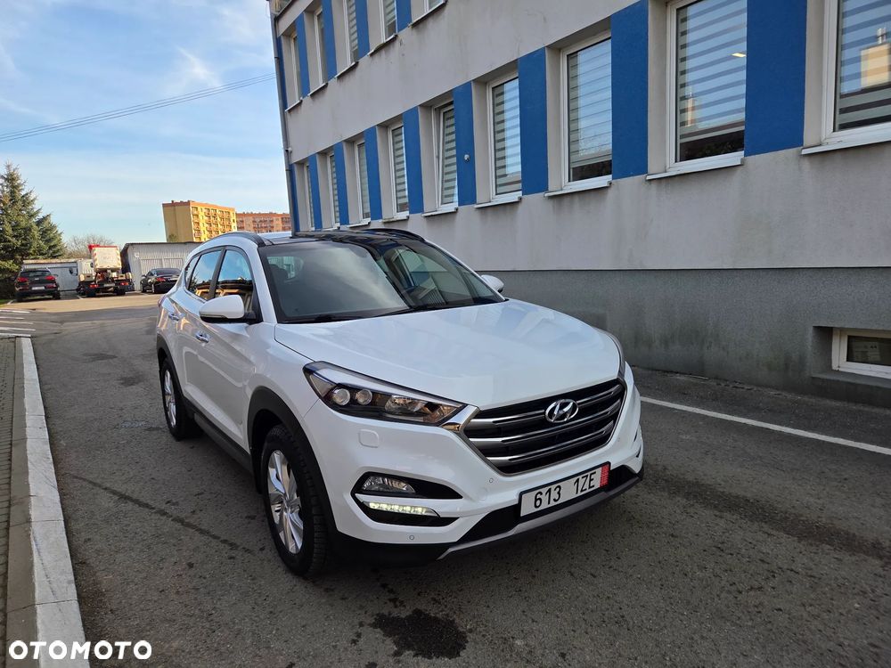 Hyundai Tucson 2.0 CRDI 4WD Automatik Premium - 1