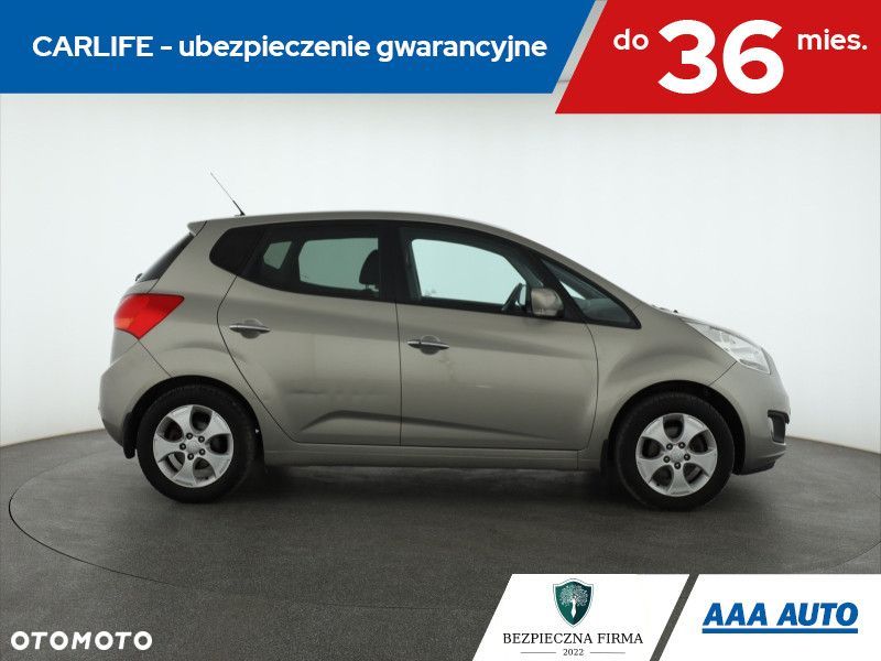 Kia Venga - 7